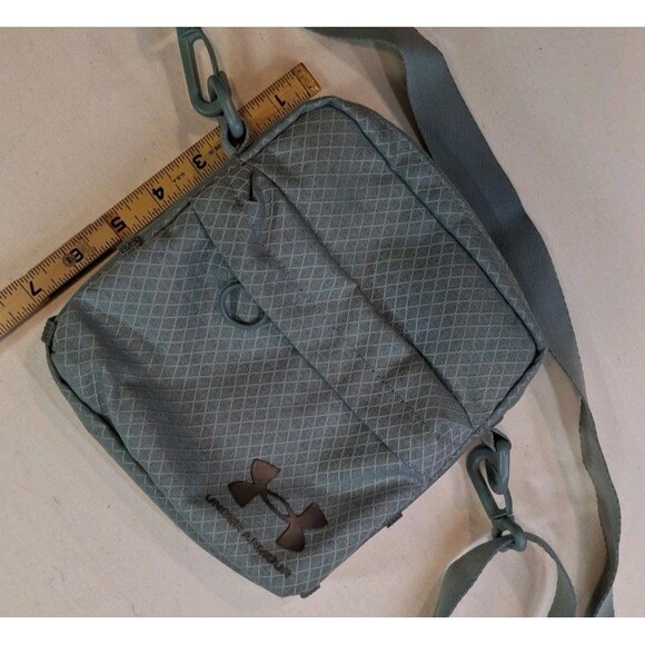 Under Armour Loudon Ripstop Crossbody Bag Pale Green Grey Small Shoulder Purse - Picture 8 of 8